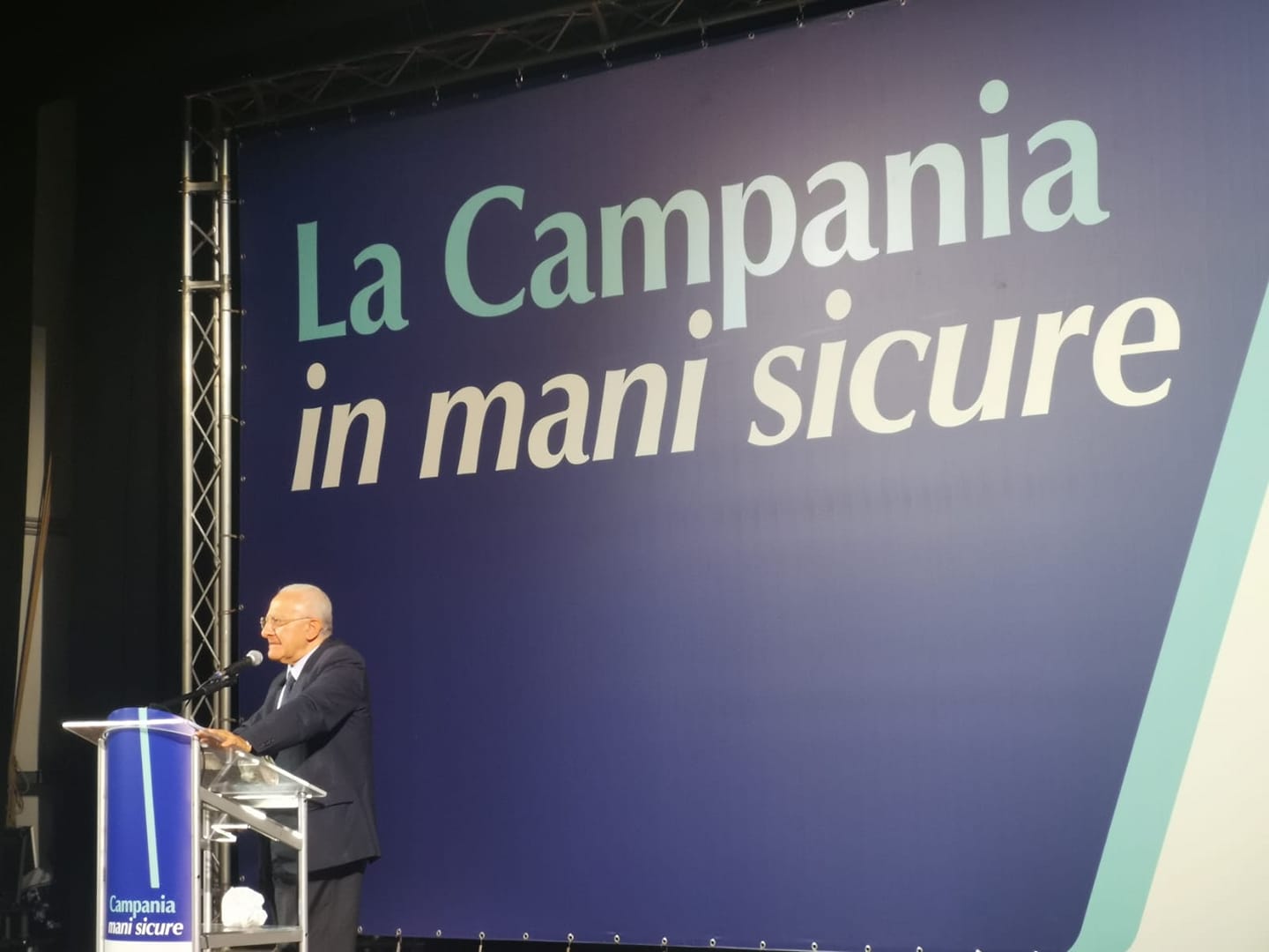 La-campania-in-mani-sicure